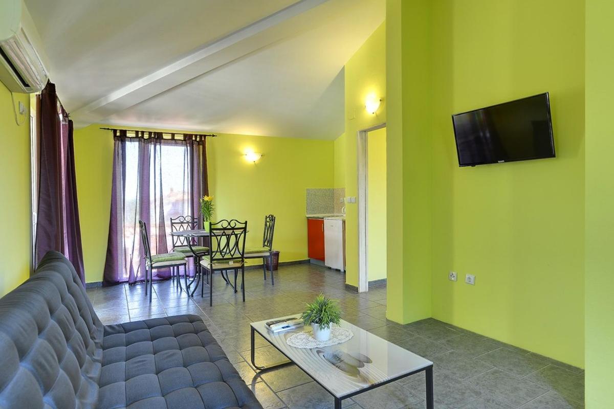 Apartments Puntica Ližnjan Dış mekan fotoğraf