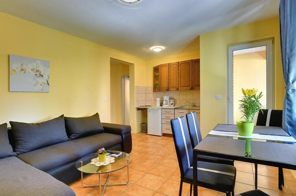 Apartments Puntica Ližnjan Dış mekan fotoğraf
