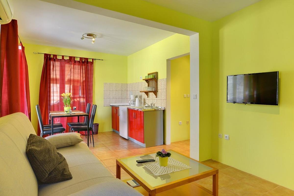 Apartments Puntica Ližnjan Dış mekan fotoğraf